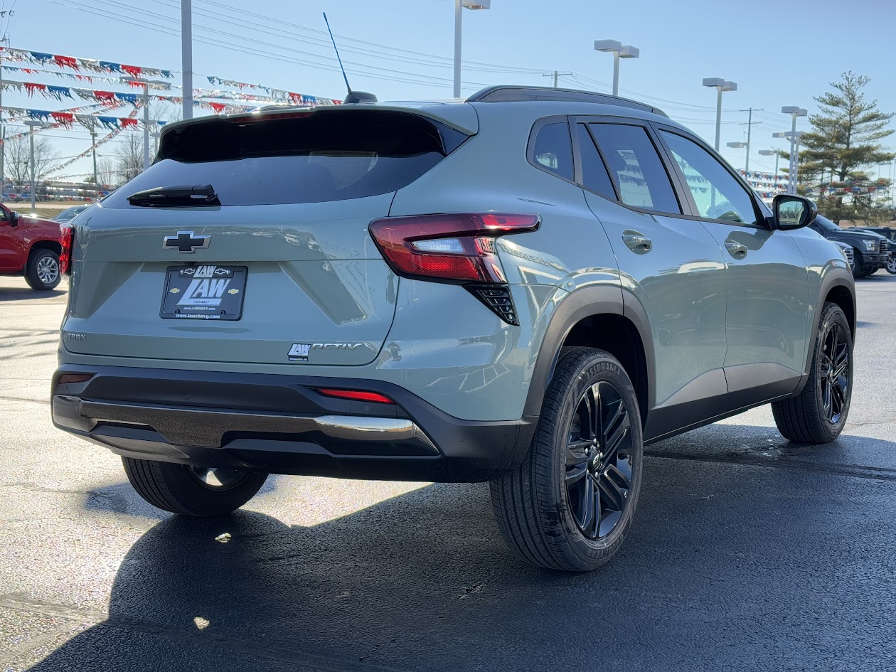 2025 Chevrolet Trax Vehicle Photo in BOONVILLE, IN 47601-9633