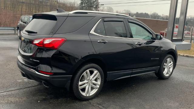 2019 Chevrolet Equinox Vehicle Photo in MOON TOWNSHIP, PA 15108-2571