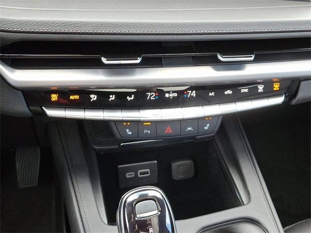 2025 Cadillac XT4 Vehicle Photo in ALLENTOWN, PA 18103-7399
