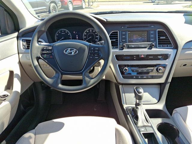 2015 Hyundai SONATA Vehicle Photo in Philadelphia, PA 19116