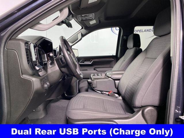 2022 Chevrolet Silverado 1500 Vehicle Photo in BROCKTON, MA 02301-7113