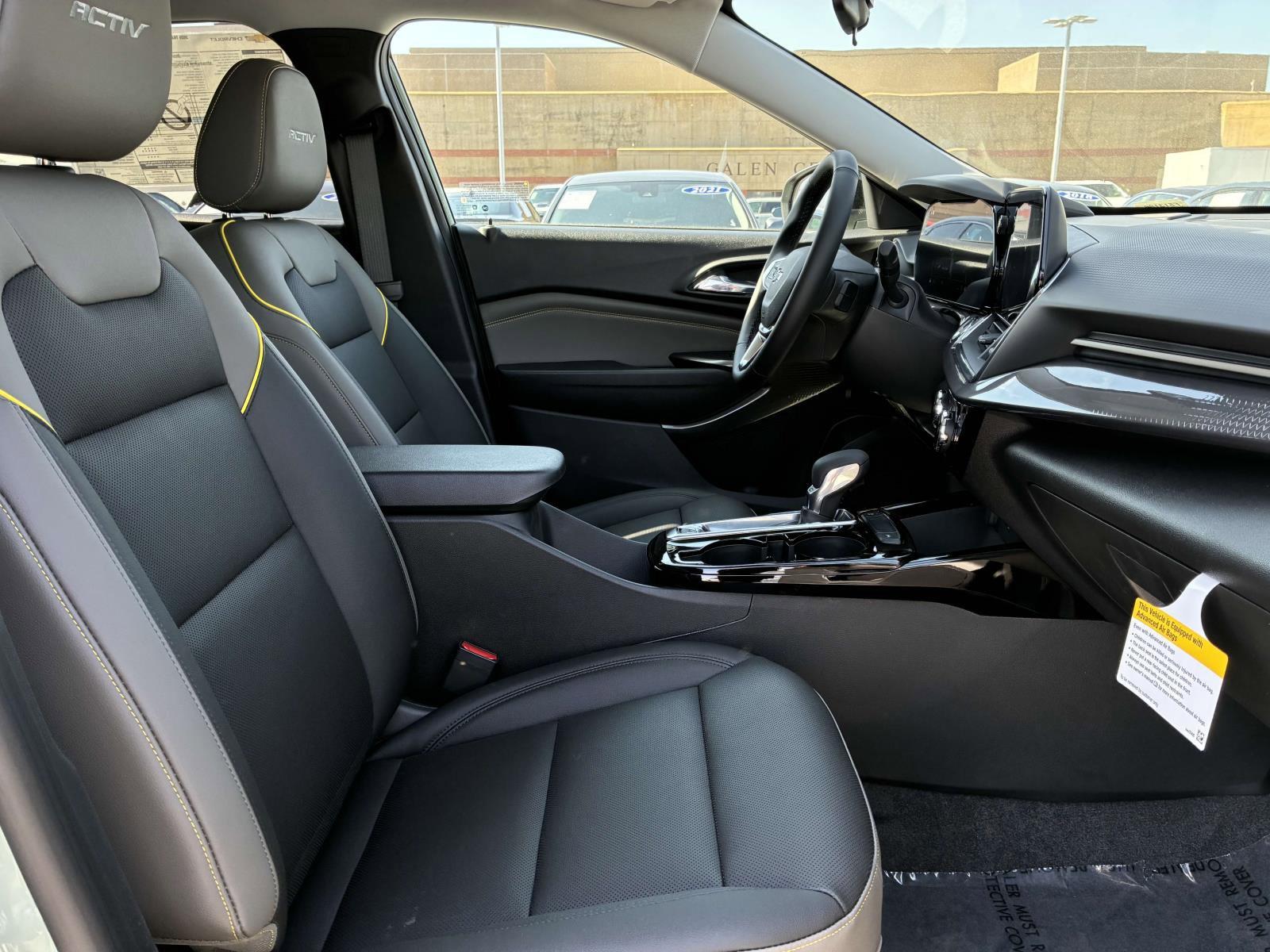 2025 Chevrolet Trax Vehicle Photo in LOS ANGELES, CA 90007-3794