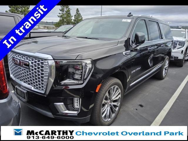 Used 2021 GMC Yukon XL Denali with VIN 1GKS2JKL6MR276799 for sale in Kansas City