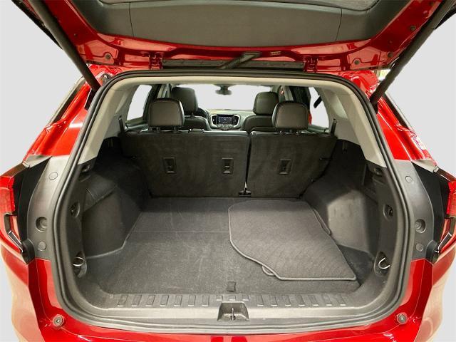 2022 GMC Terrain Vehicle Photo in EVERETT, WA 98203-5662