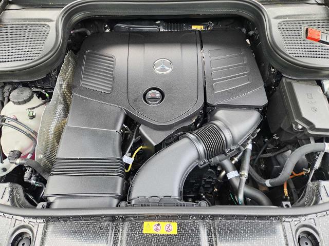 2025 Mercedes-Benz GLE Vehicle Photo in HOUSTON, TX 77079