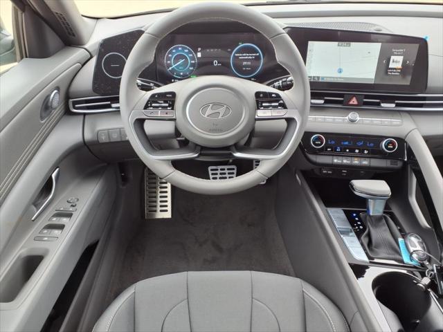 2025 Hyundai ELANTRA Hybrid Vehicle Photo in Peoria, IL 61615