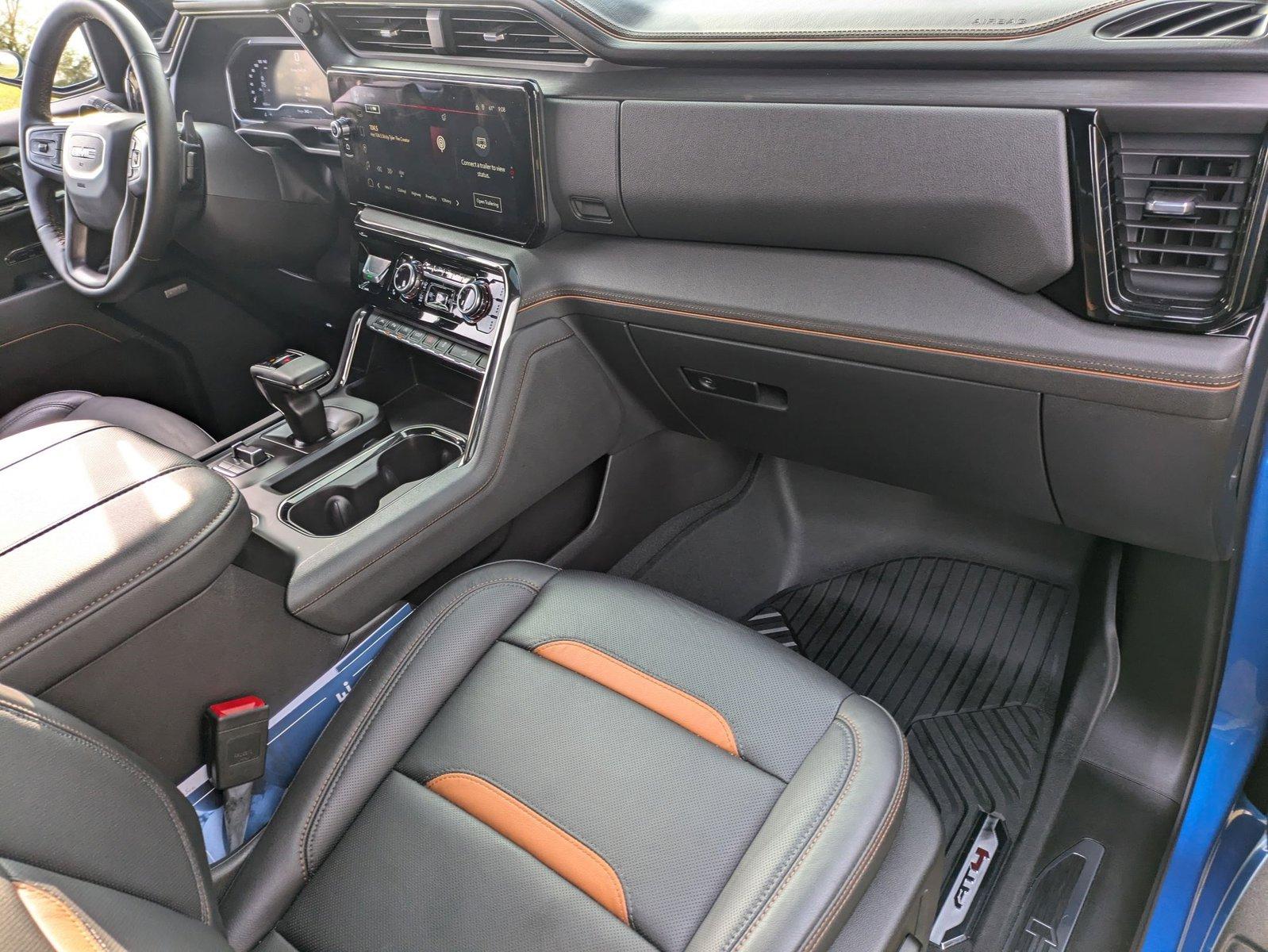2024 GMC Sierra 1500 Vehicle Photo in Panama City, FL 32401
