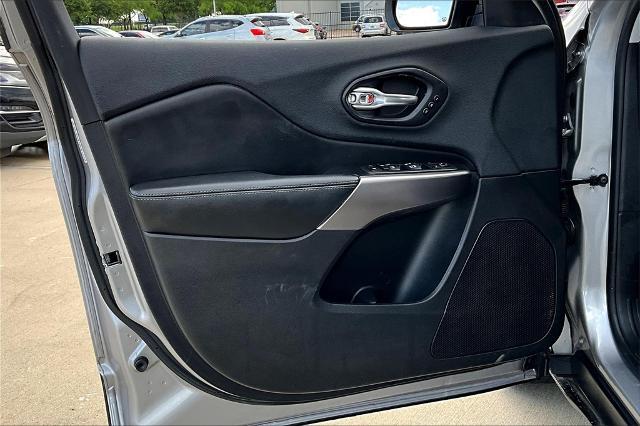 2019 Jeep Cherokee Vehicle Photo in Grapevine, TX 76051