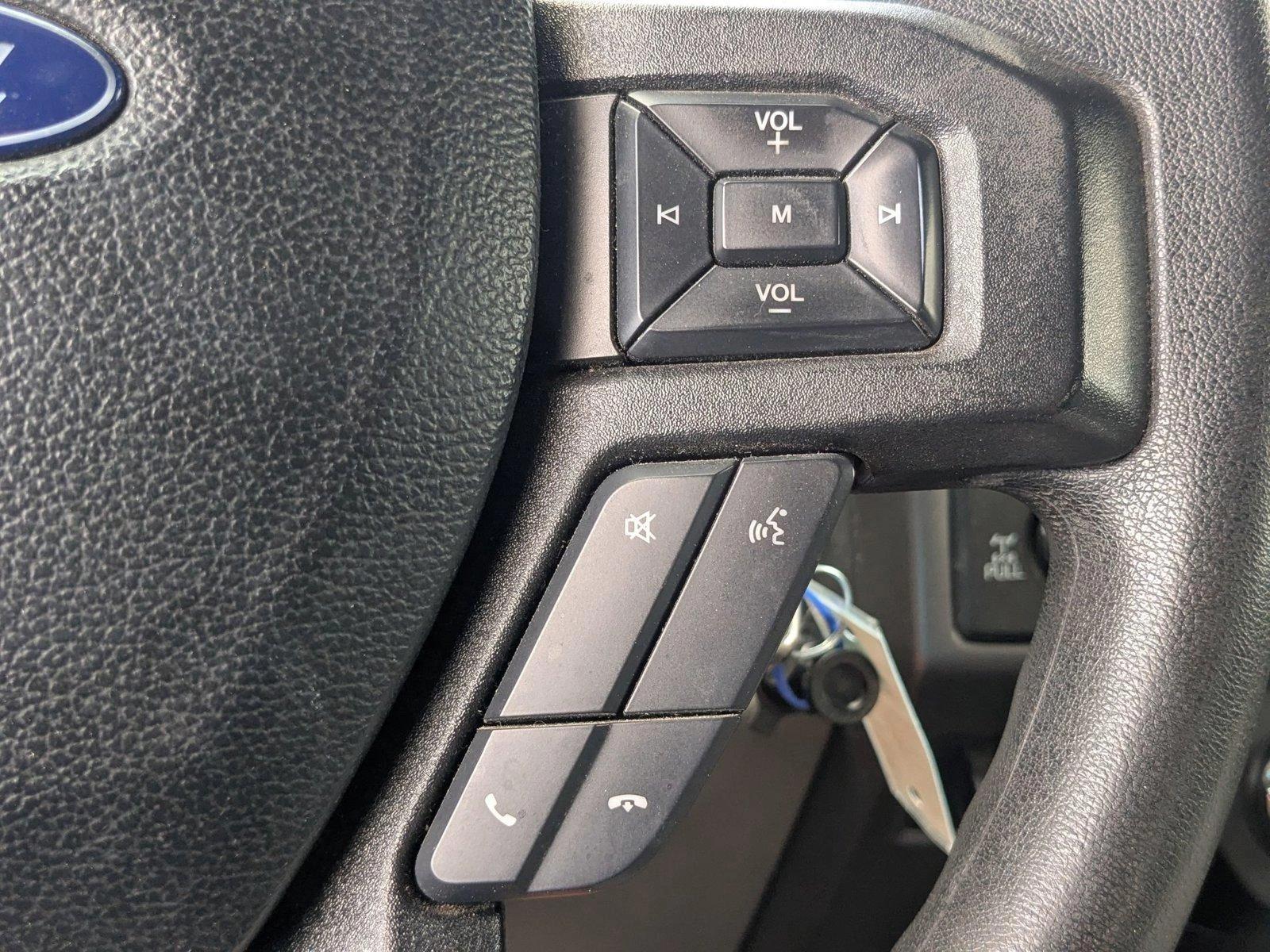 2017 Ford Super Duty F-250 SRW Vehicle Photo in St. Petersburg, FL 33713