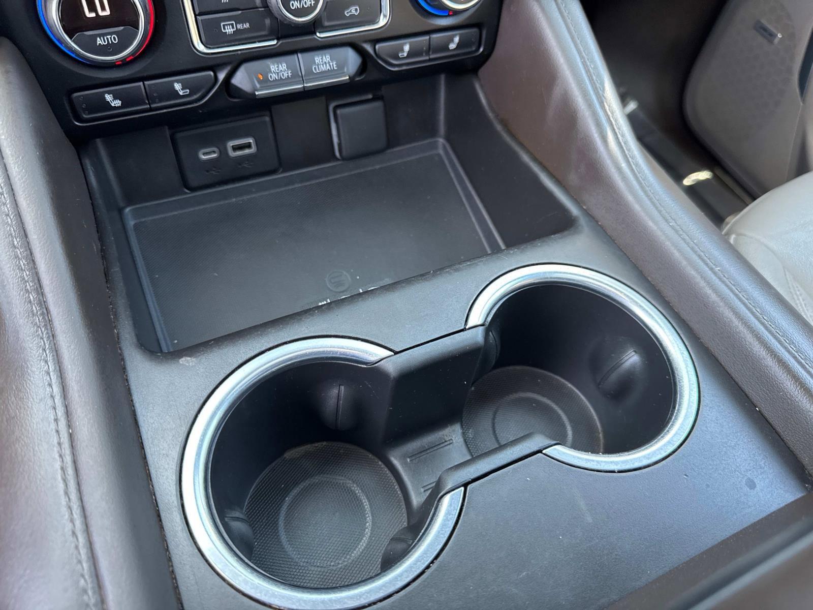 2021 Chevrolet Suburban Vehicle Photo in LOS ANGELES, CA 90007-3794