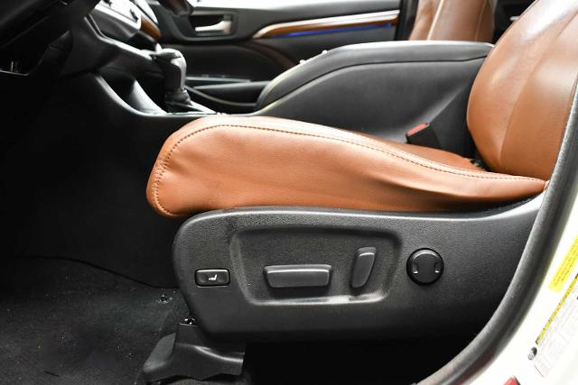 2018 Toyota Highlander Vehicle Photo in DALLAS, TX 75235