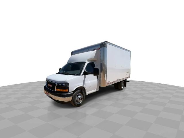 2025 GMC Savana Cutaway 3500 Vehicle Photo in GILBERT, AZ 85297-0402