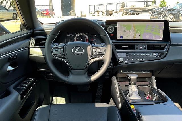 2025 Lexus ES 350 Vehicle Photo in Grapevine, TX 76051