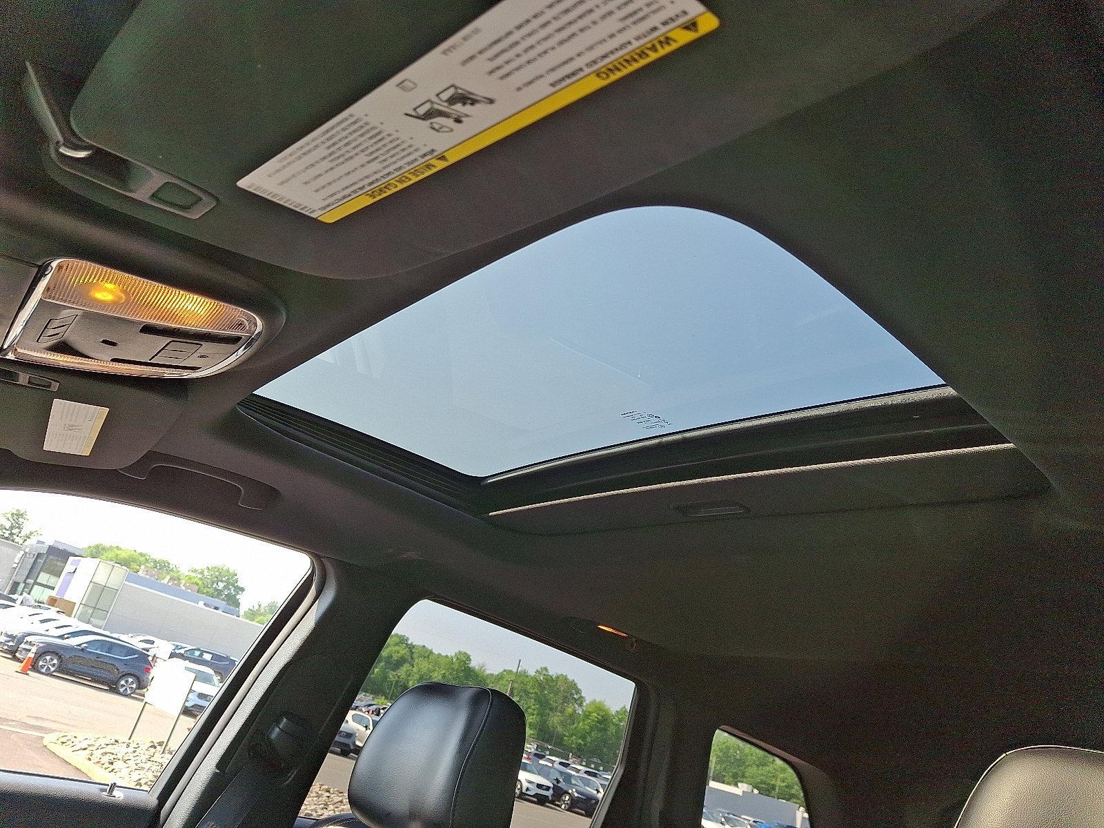 2015 Jeep Grand Cherokee Vehicle Photo in Trevose, PA 19053