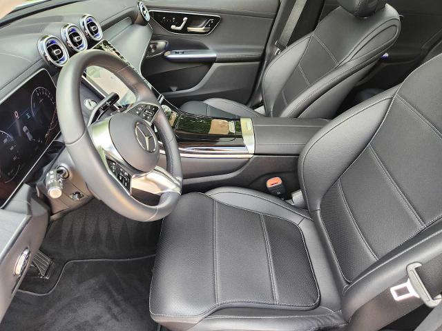 2025 Mercedes-Benz GLC Vehicle Photo in HOUSTON, TX 77079