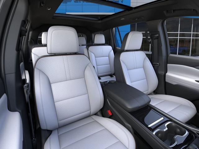 2025 Chevrolet Traverse Vehicle Photo in EMPORIA, VA 23847-1235