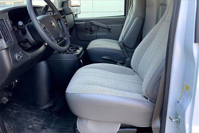 2024 Chevrolet Express Commercial Cutaway Vehicle Photo in TOPEKA, KS 66609-0000