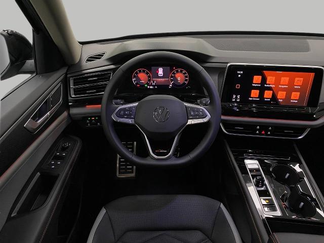 2025 Volkswagen Atlas Vehicle Photo in Appleton, WI 54913