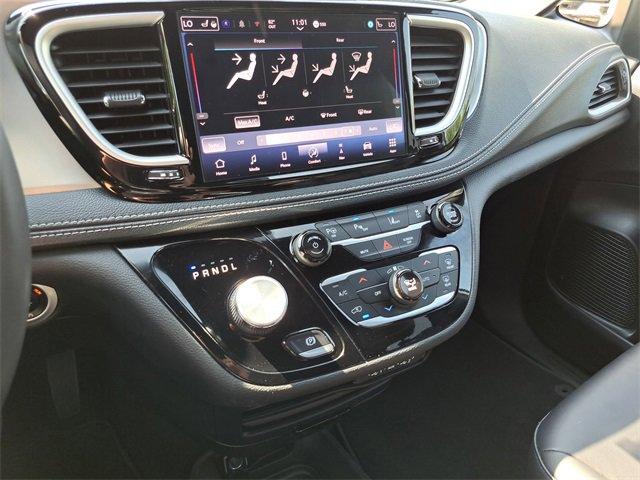 2024 Chrysler Pacifica Vehicle Photo in MILFORD, OH 45150-1684