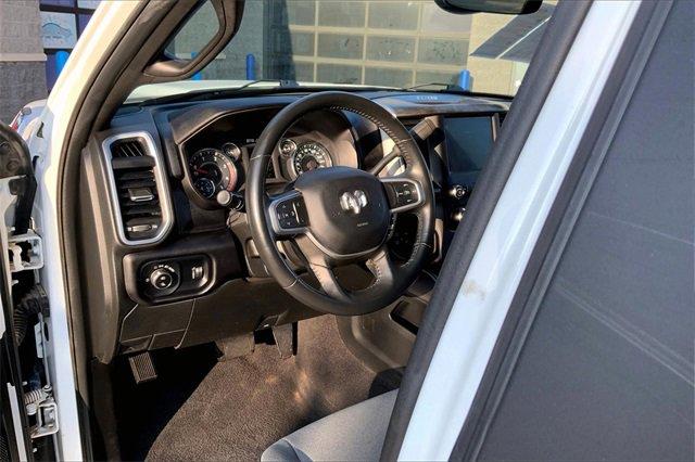 2024 Ram 2500 Vehicle Photo in KANSAS CITY, MO 64114-4545