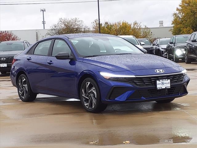 2025 Hyundai ELANTRA Hybrid Vehicle Photo in Peoria, IL 61615