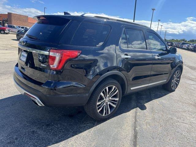 2017 Ford Explorer Vehicle Photo in Cedar Rapids, IA 52402