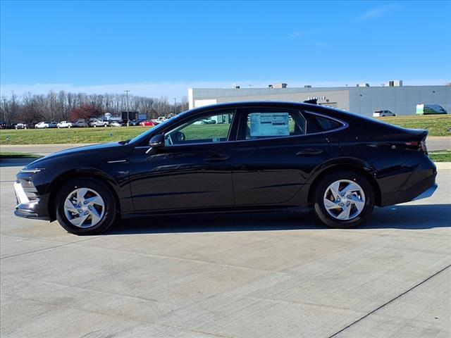 2025 Hyundai SONATA Vehicle Photo in Peoria, IL 61615