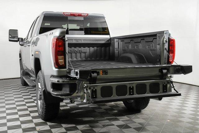 2025 GMC Sierra 2500 HD Vehicle Photo in PUYALLUP, WA 98371-4149