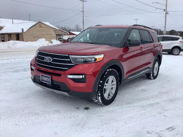 Used 2021 Ford Explorer XLT with VIN 1FMSK8DH5MGC26996 for sale in Ewen, MI