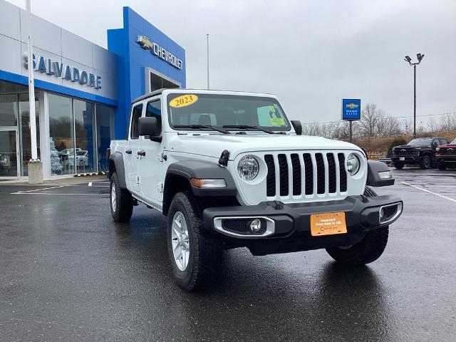 2023 Jeep Gladiator Vehicle Photo in Gardner, MA 01440