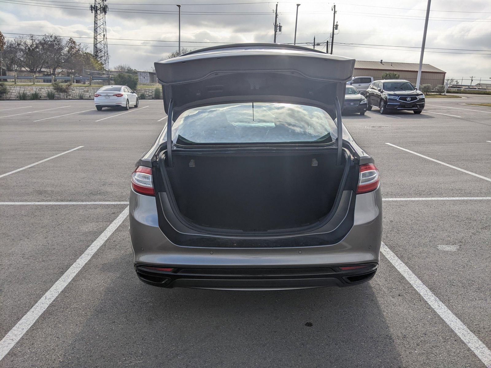 2013 Ford Fusion Vehicle Photo in Austin, TX 78728