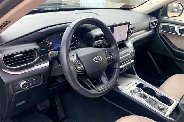 2020 Ford EXPLORER Vehicle Photo in KANSAS CITY, MO 64114-4502