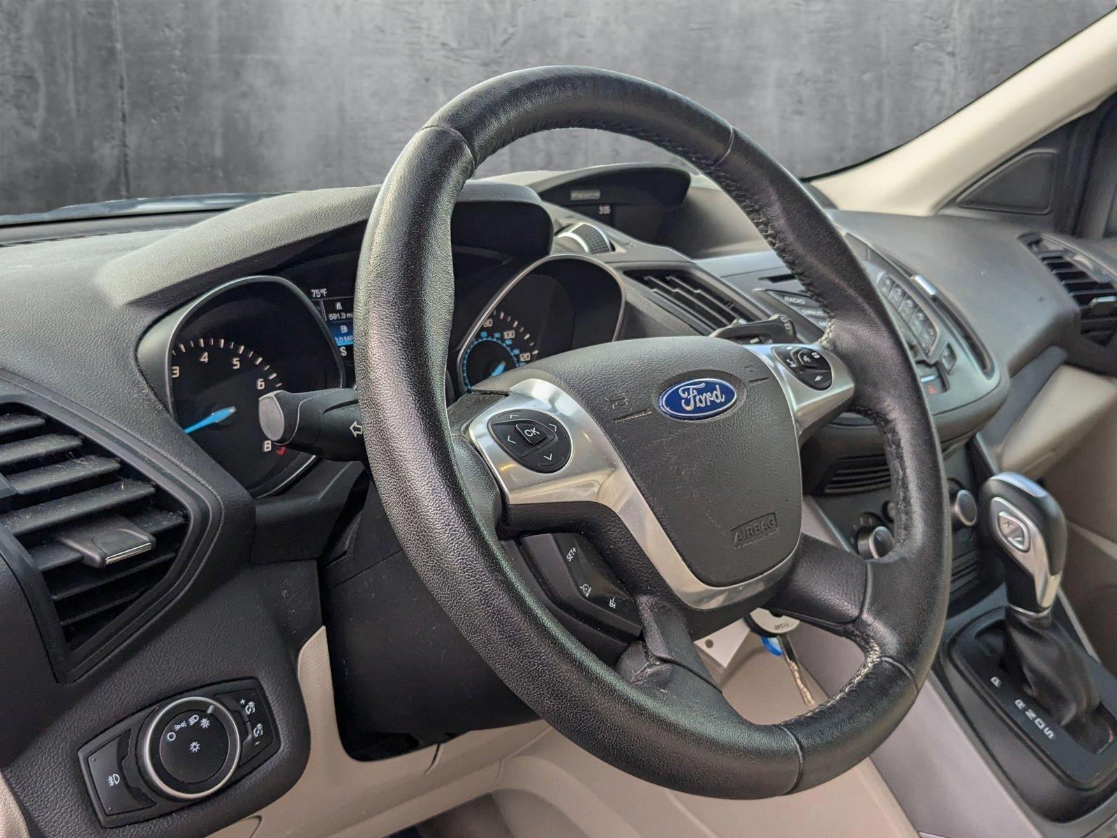 2016 Ford Escape Vehicle Photo in St. Petersburg, FL 33713