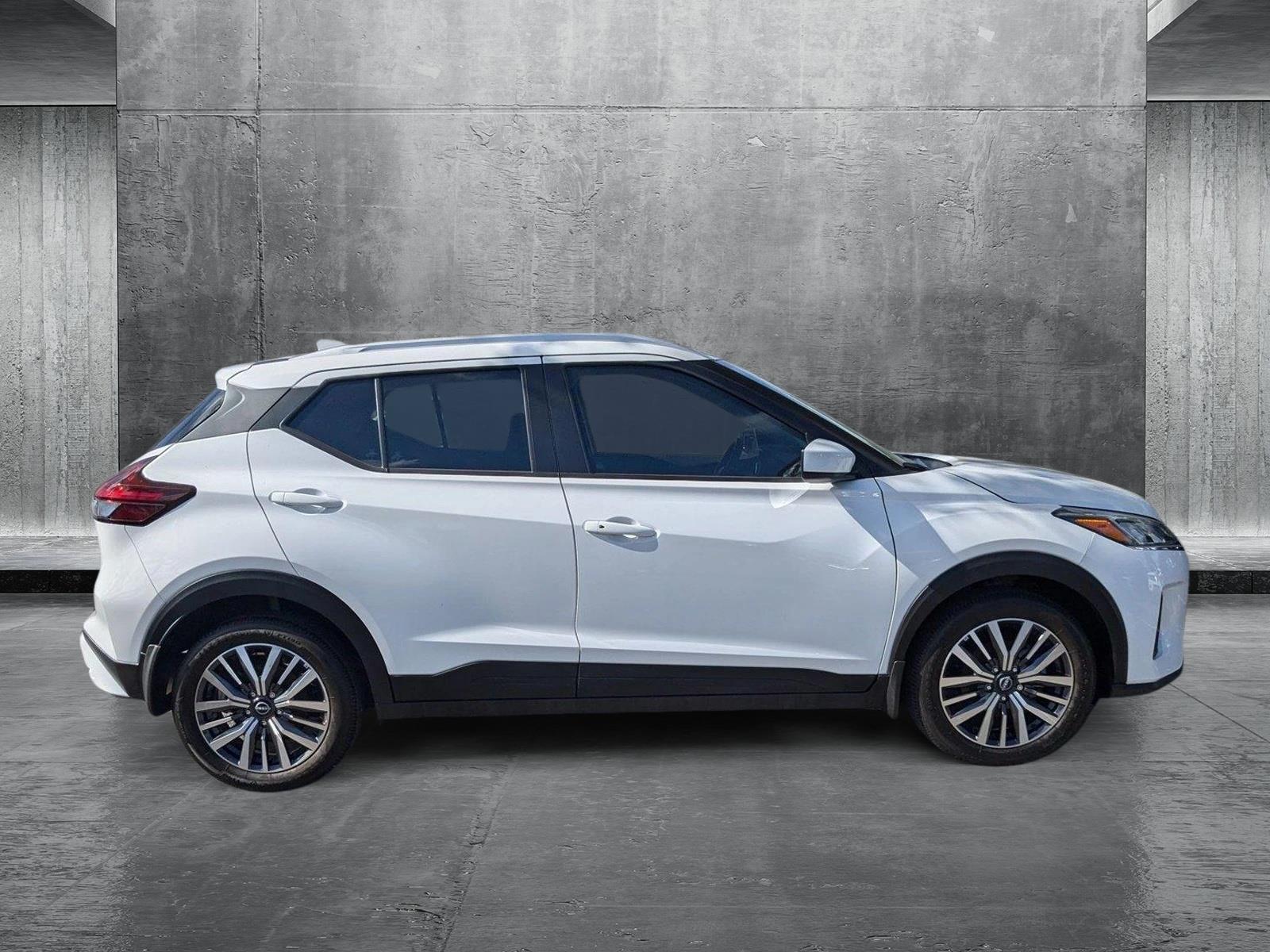 2023 Nissan Kicks Vehicle Photo in Miami, FL 33135