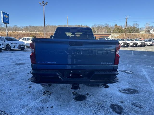 2025 Chevrolet Silverado 2500 HD Vehicle Photo in GARDNER, MA 01440-3110