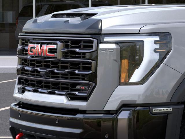 2025 GMC Sierra 2500 HD Vehicle Photo in LONE TREE, CO 80124-2750