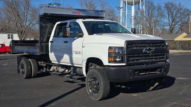 2024 Chevrolet Silverado Chassis Cab Vehicle Photo in INDEPENDENCE, MO 64055-1314