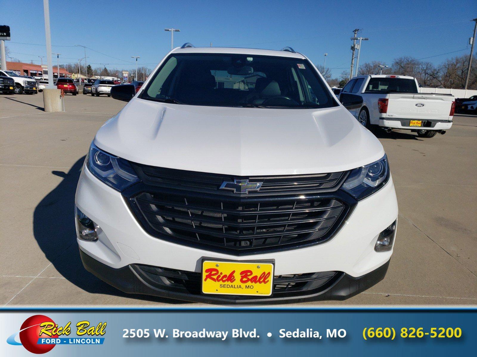 Used 2021 Chevrolet Equinox LT with VIN 3GNAXUEV5ML335010 for sale in Kansas City