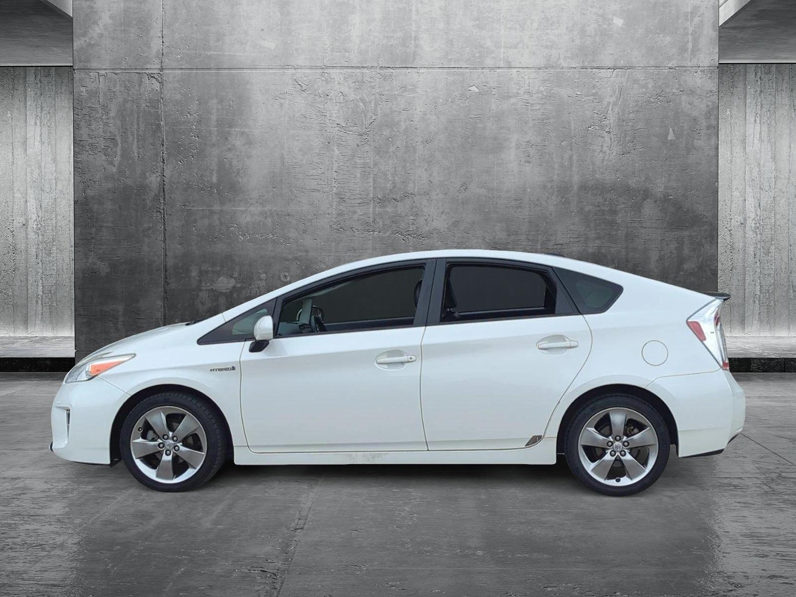 2013 Toyota Prius Vehicle Photo in Ft. Myers, FL 33907