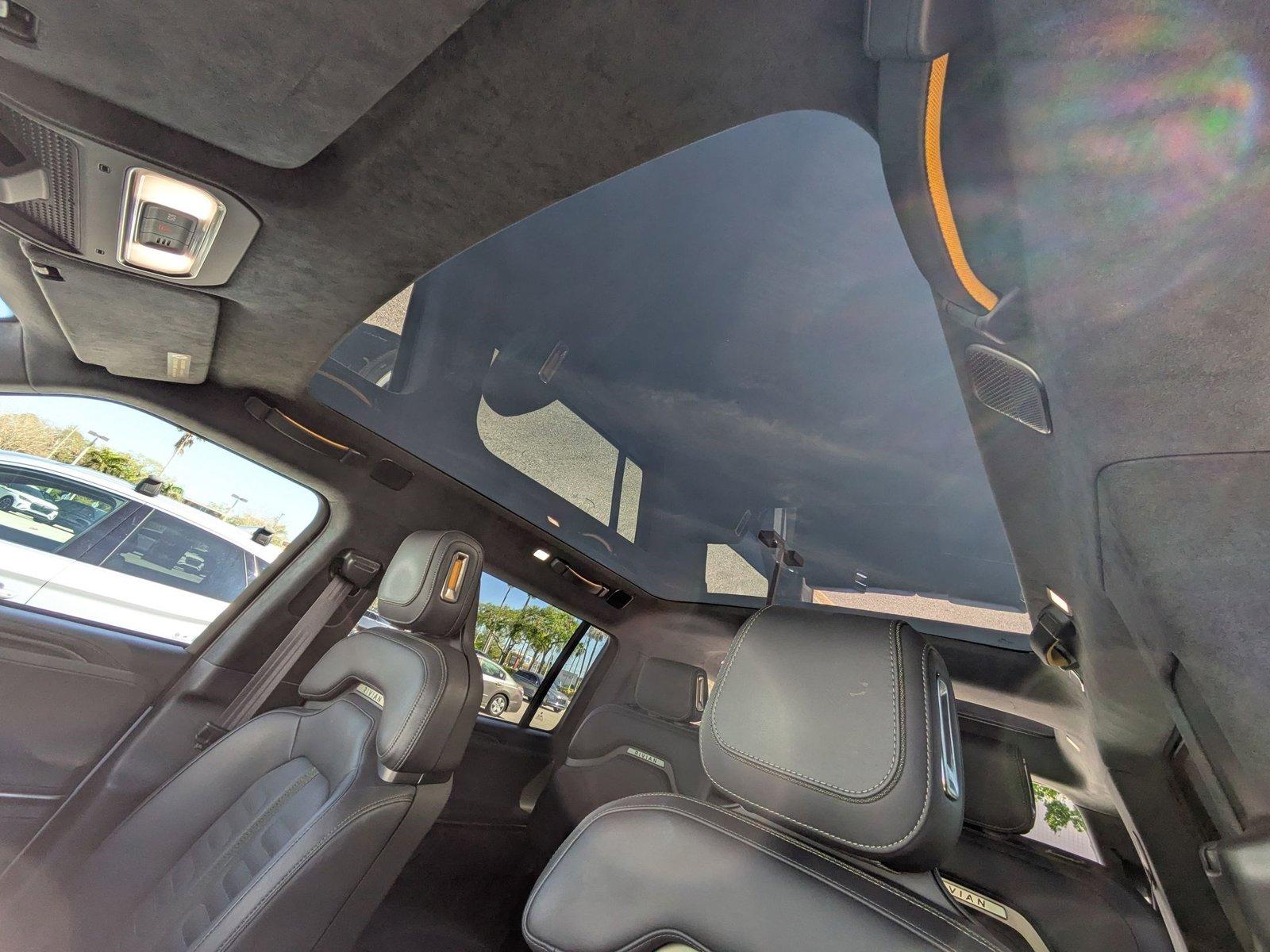 2023 Rivian R1S Vehicle Photo in Clearwater, FL 33765