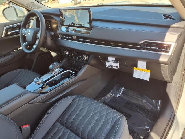 2025 Mitsubishi Outlander Vehicle Photo in Tampa, FL 33612