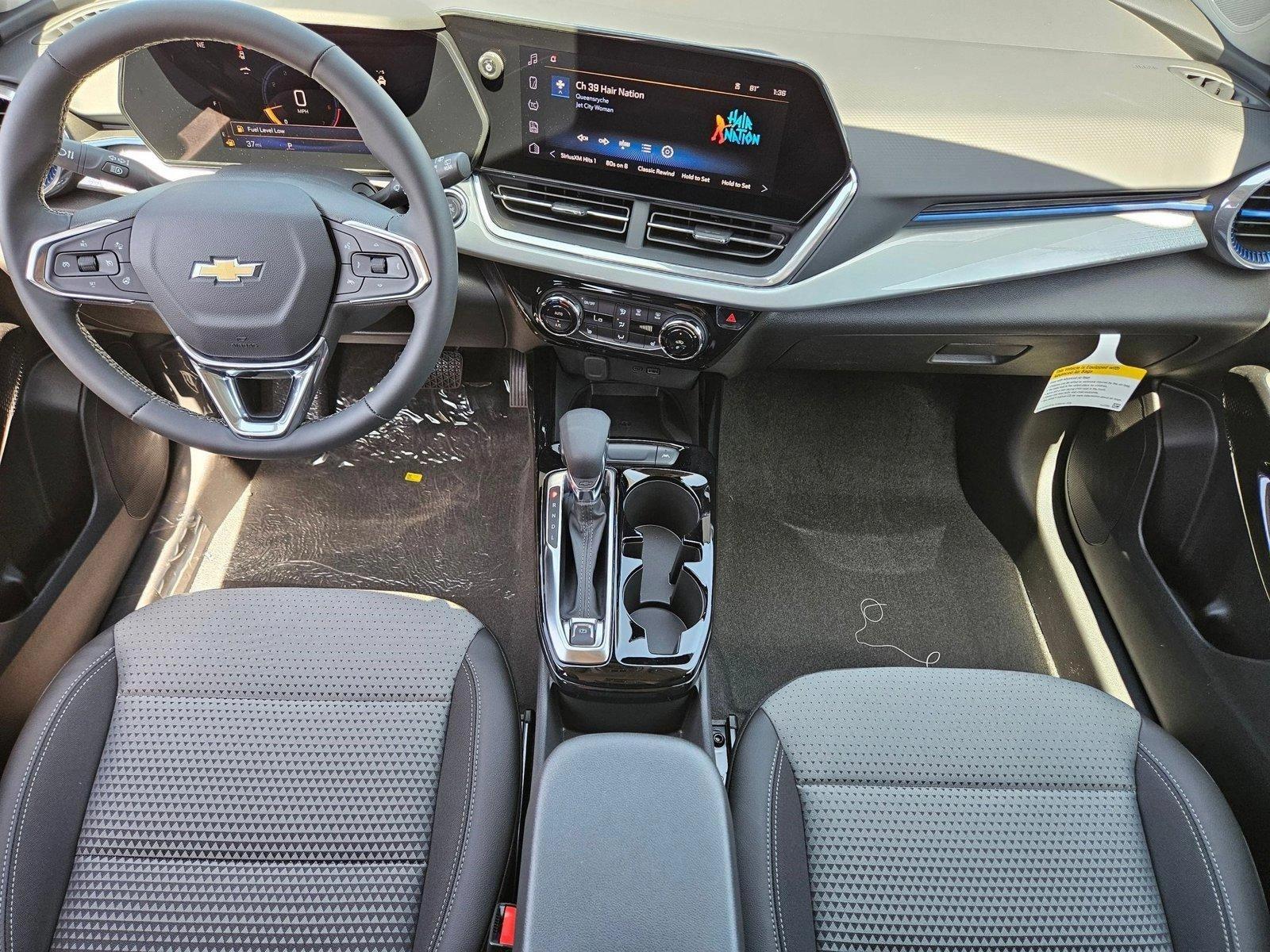 2025 Chevrolet Trax Vehicle Photo in PEORIA, AZ 85382-3715