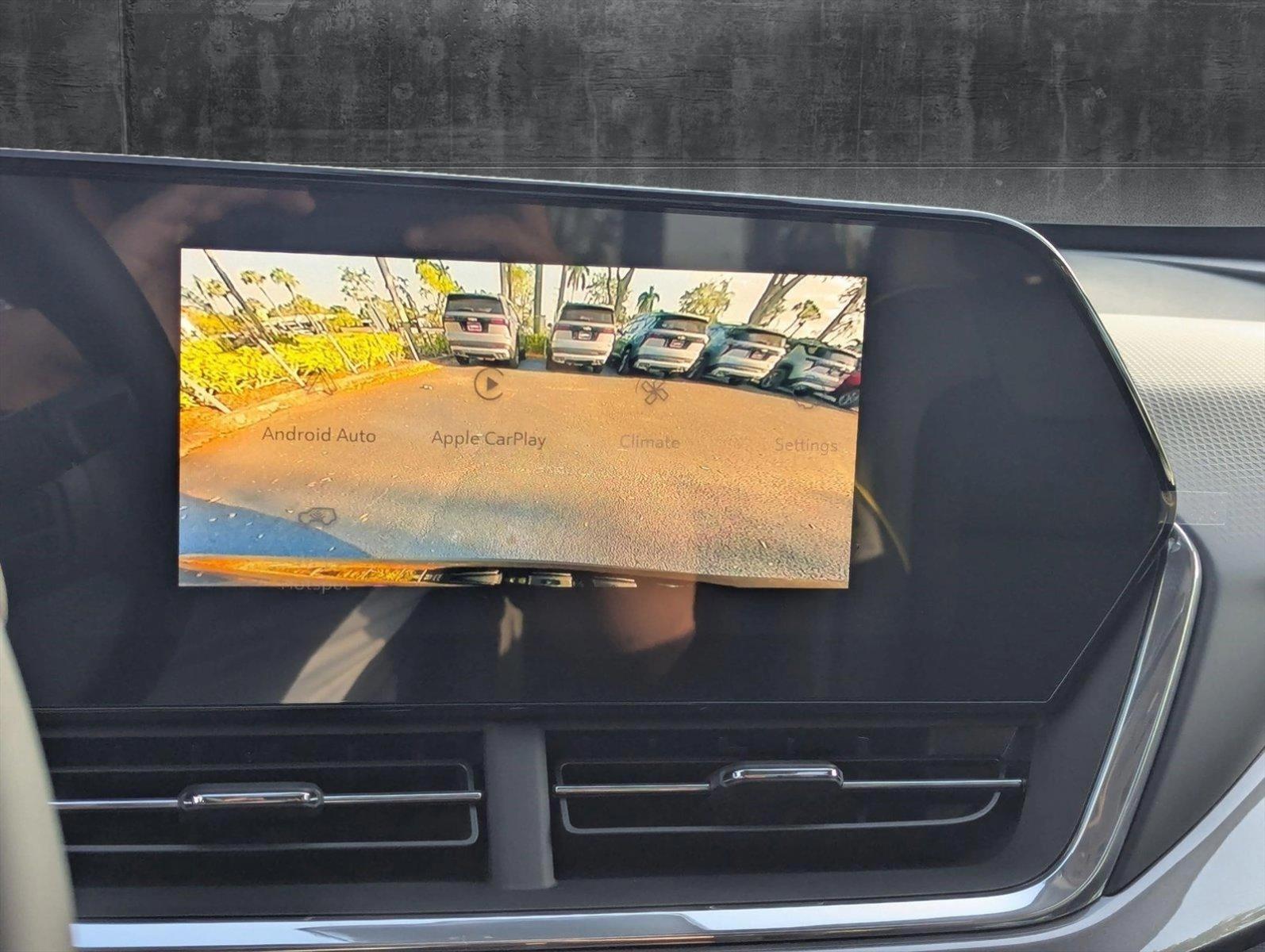 2025 Chevrolet Trax Vehicle Photo in GREENACRES, FL 33463-3207