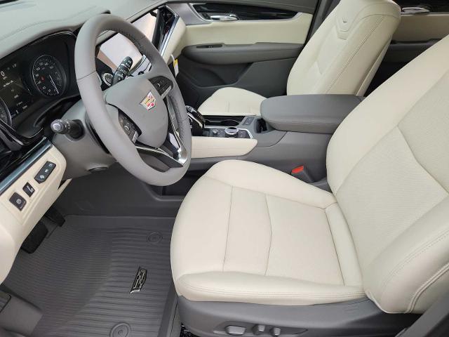 2025 Cadillac XT6 Vehicle Photo in HOUSTON, TX 77079