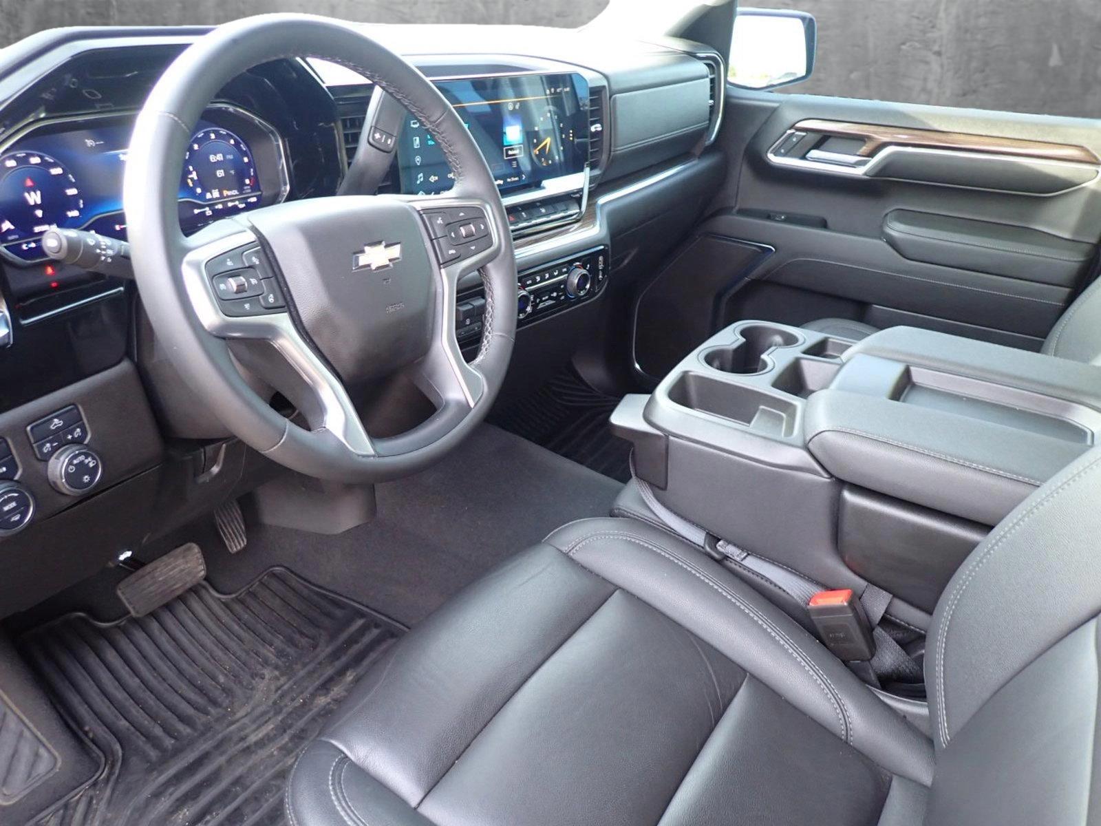 2023 Chevrolet Silverado 1500 Vehicle Photo in DENVER, CO 80221-3610