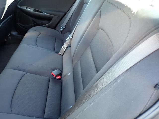 2021 Chevrolet Malibu Vehicle Photo in ZELIENOPLE, PA 16063-2910