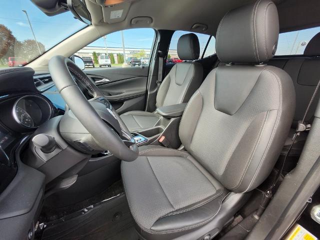 2023 Buick Encore GX Vehicle Photo in GREEN BAY, WI 54304-5303