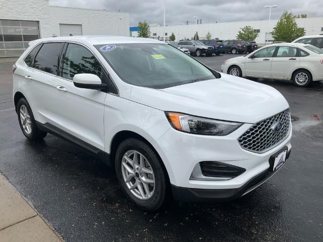 2024 Ford Edge Vehicle Photo in Oshkosh, WI 54904
