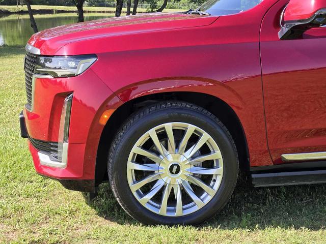 2021 Cadillac Escalade Vehicle Photo in DENTON, TX 76210-9321