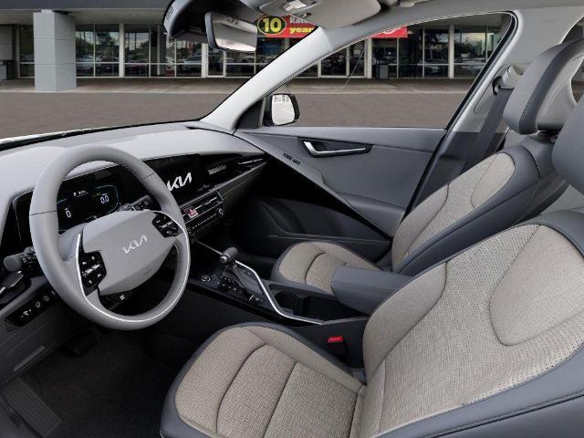 2025 Kia Niro Vehicle Photo in Tucson, AZ 85712